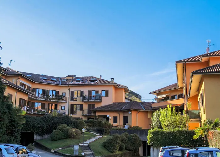 Haridian By Interhome Porto Valtravaglia