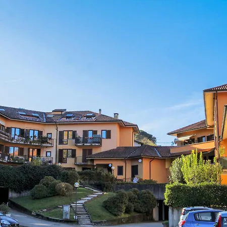 Haridian By Interhome Porto Valtravaglia