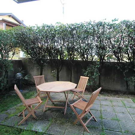 Haridian By Interhome Apartment Porto Valtravaglia